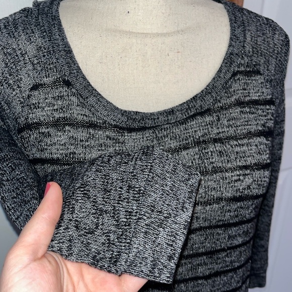 Forever 21 Striped Sweater - Picture 3 of 9